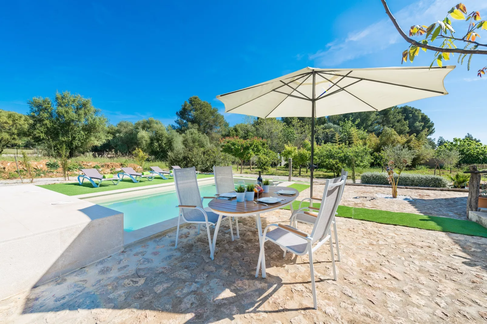 Son Ferragut-Exterior summer
