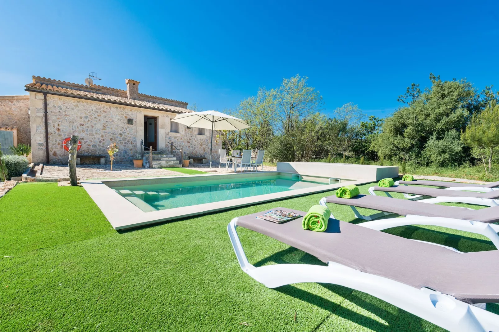 Son Ferragut-Exterior summer