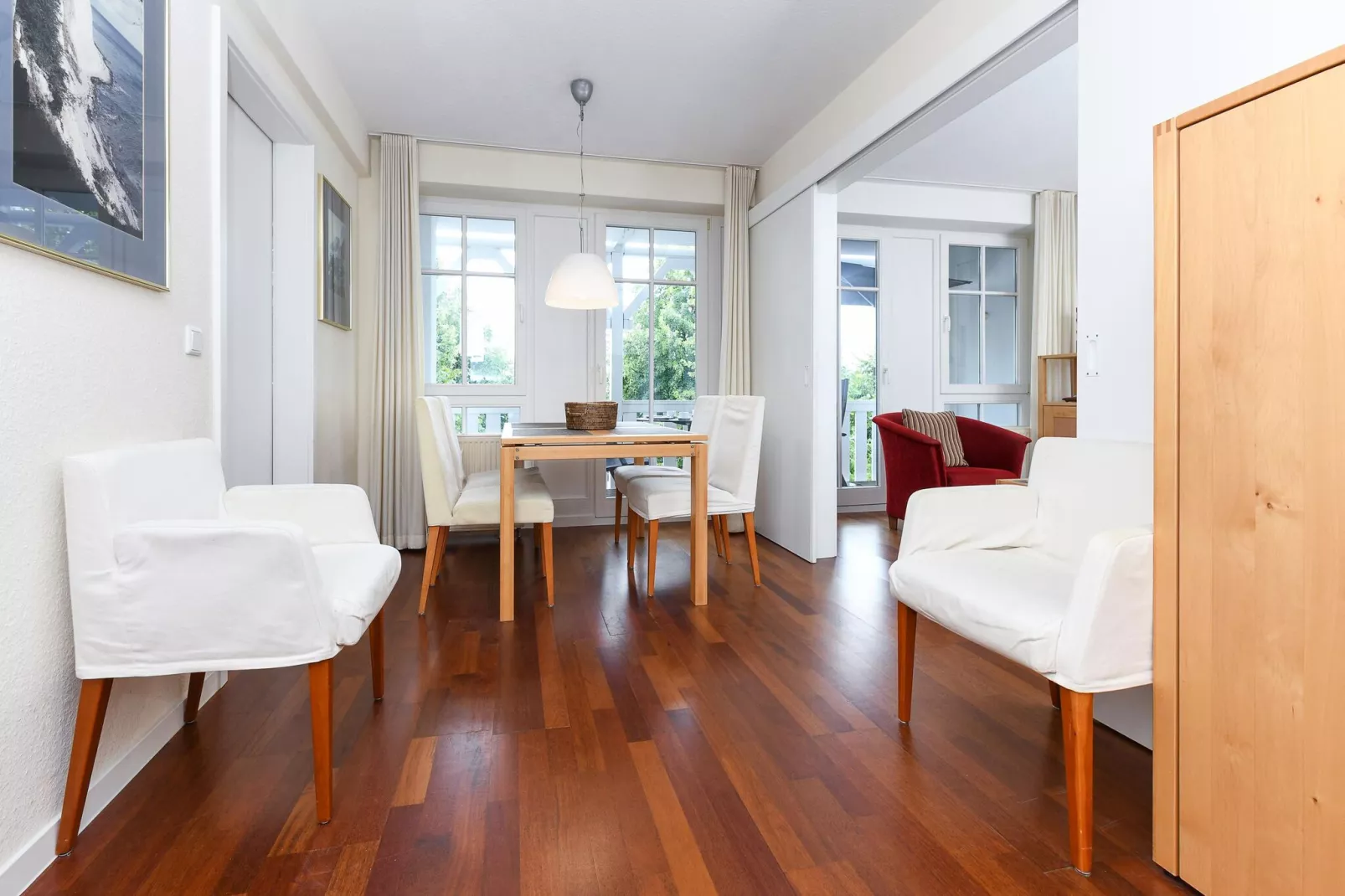 Charmante Inselwohnung/ 2 Balkone-Dining room