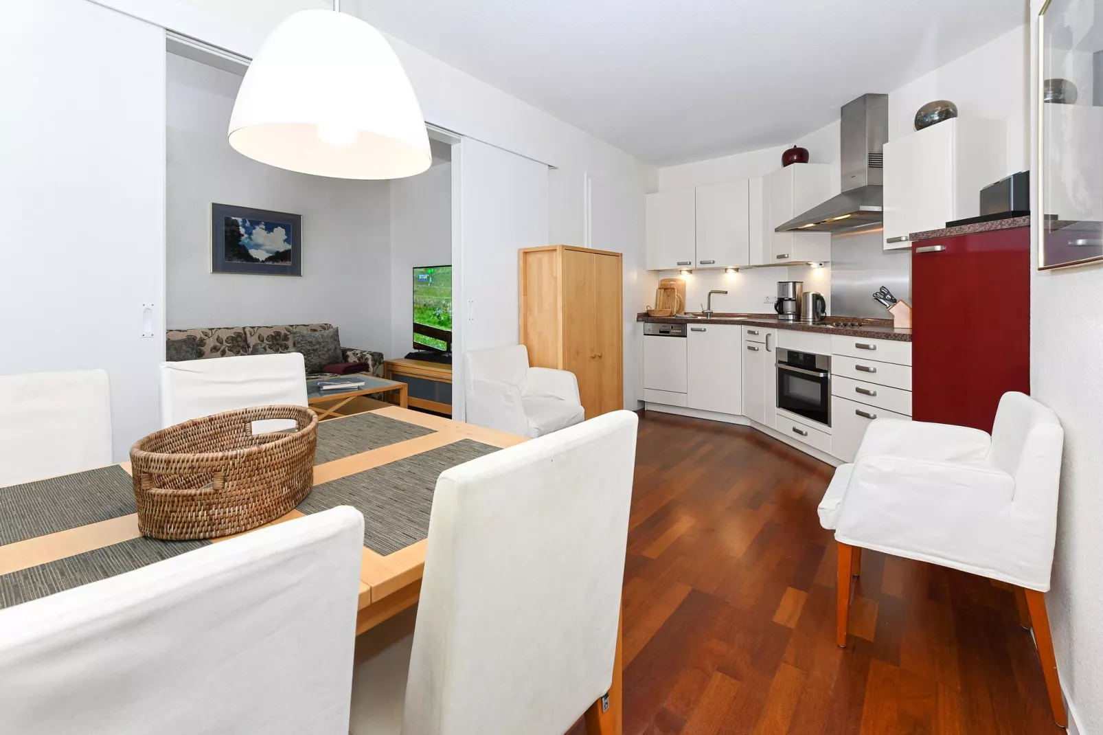 Charmante Inselwohnung/ 2 Balkone-Dining room