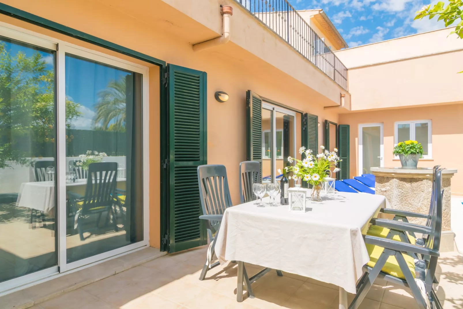 Goixa-Exterior summer