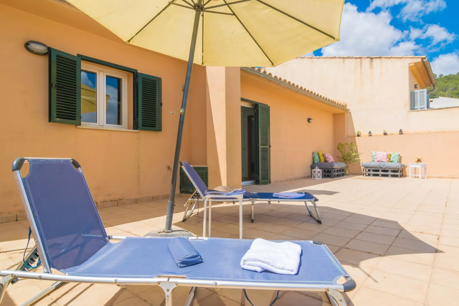 Goixa-Exterior summer