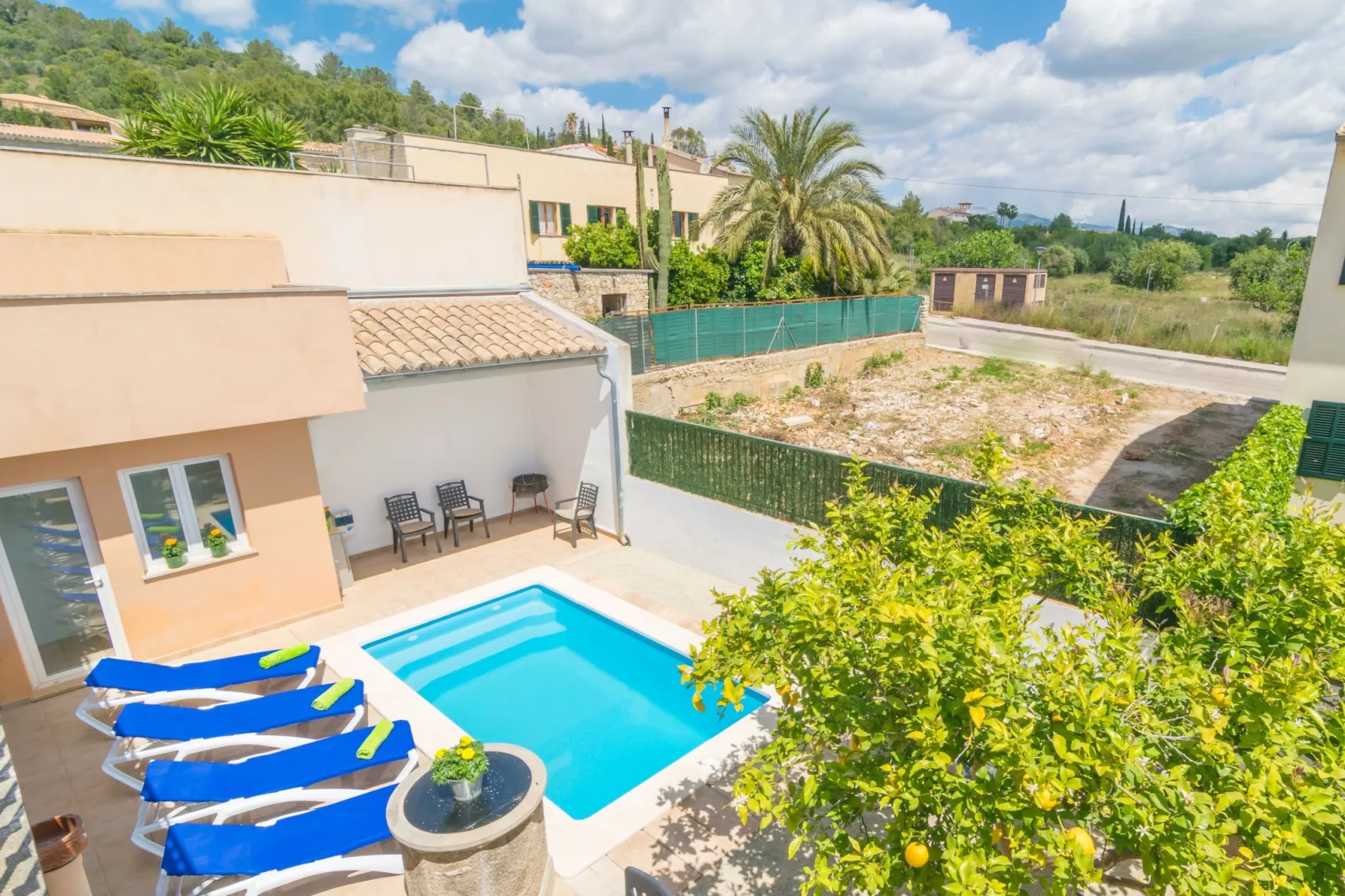 Goixa-Exterior summer