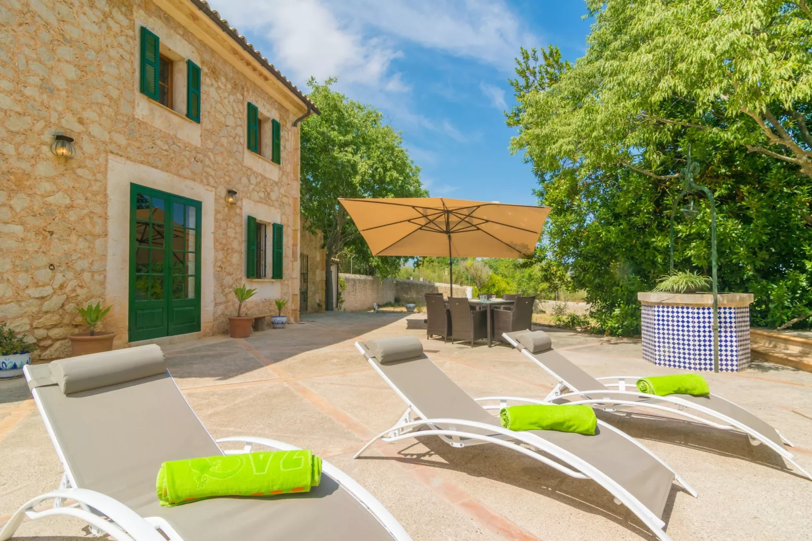 Son Paparra-Exterior summer