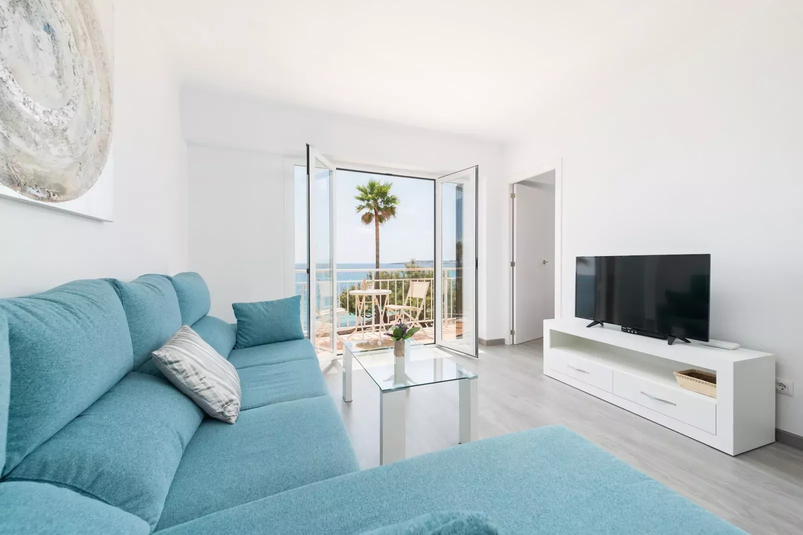 Talaiot Cala Millor-Exterior summer
