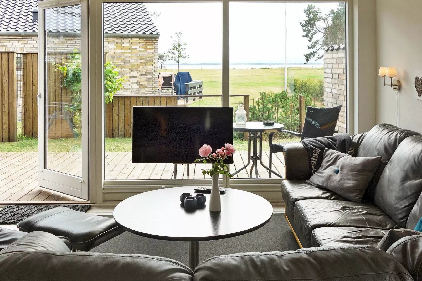 Seaside Bliss with Sauna - By Traum Ferienwohnungen-Indoor