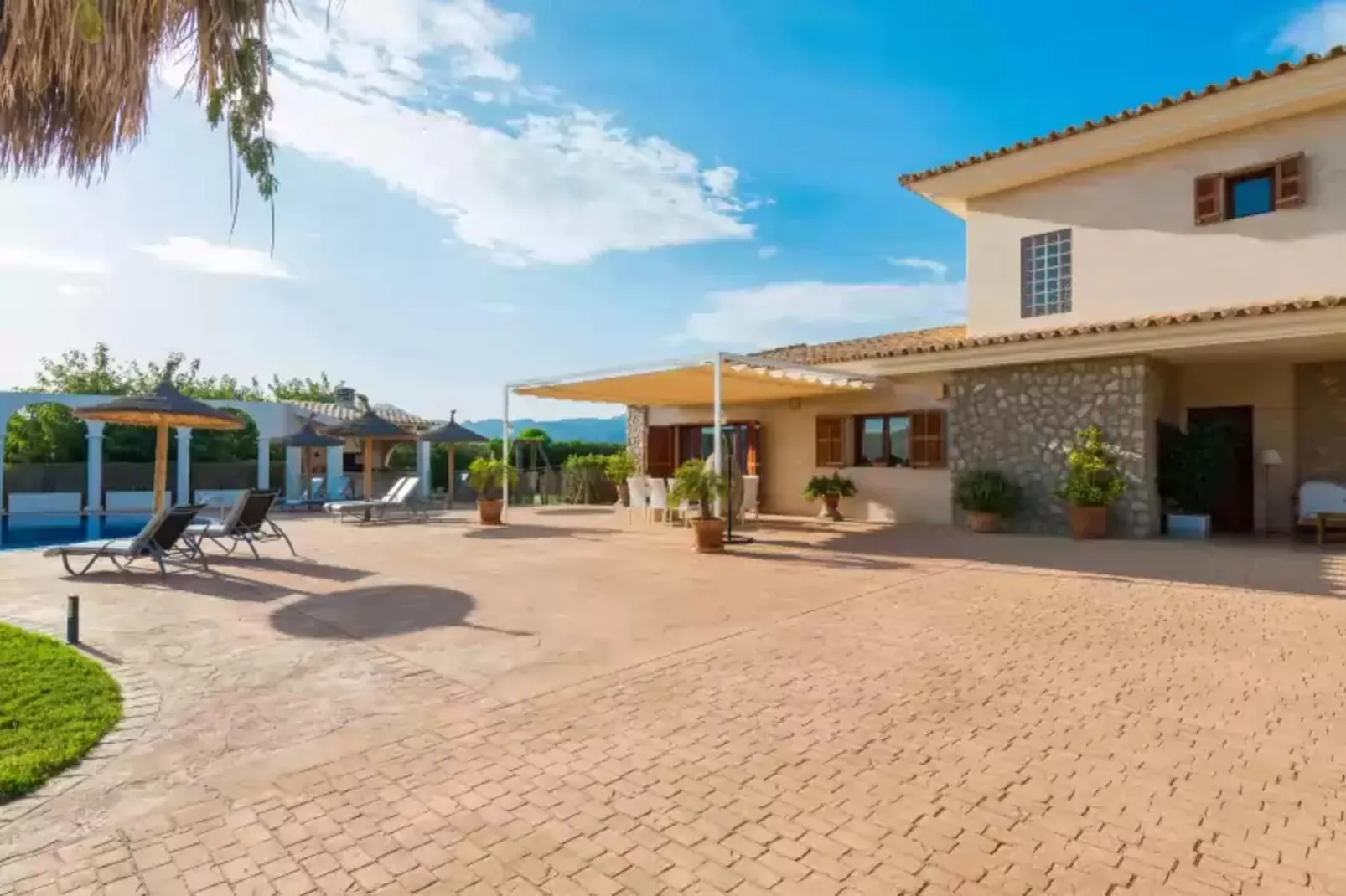 Eden Son Manyo 222-Exterior summer