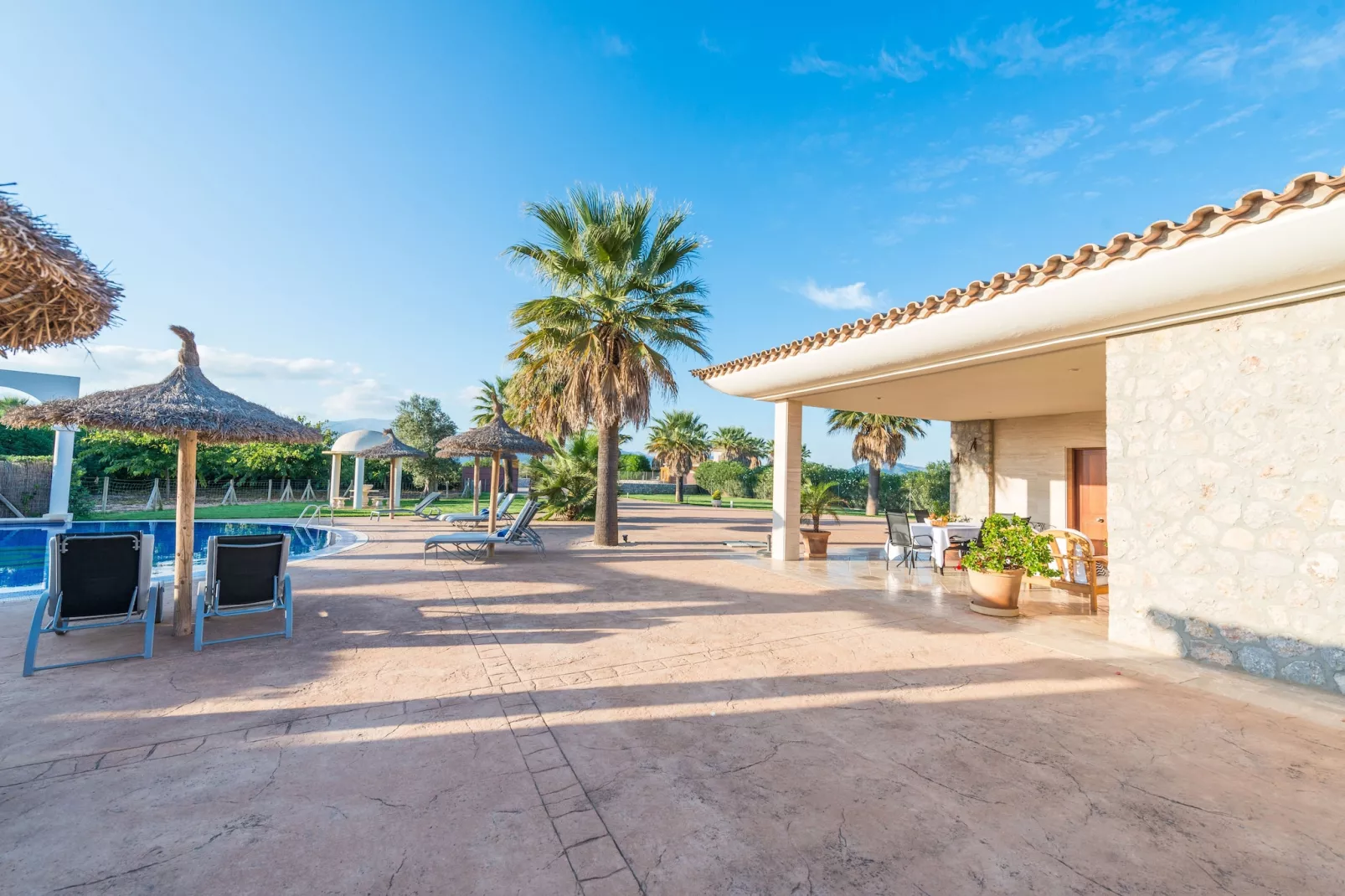 Eden Son Manyo 223-Exterior summer