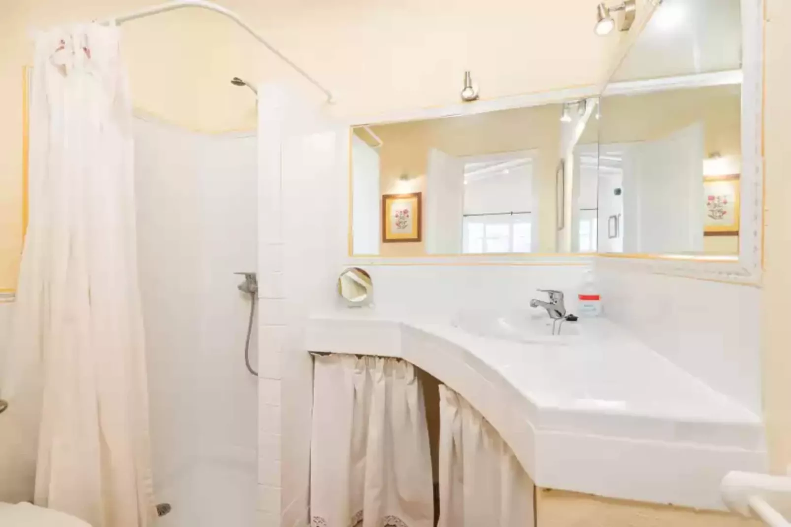 Can Reure-Bathroom