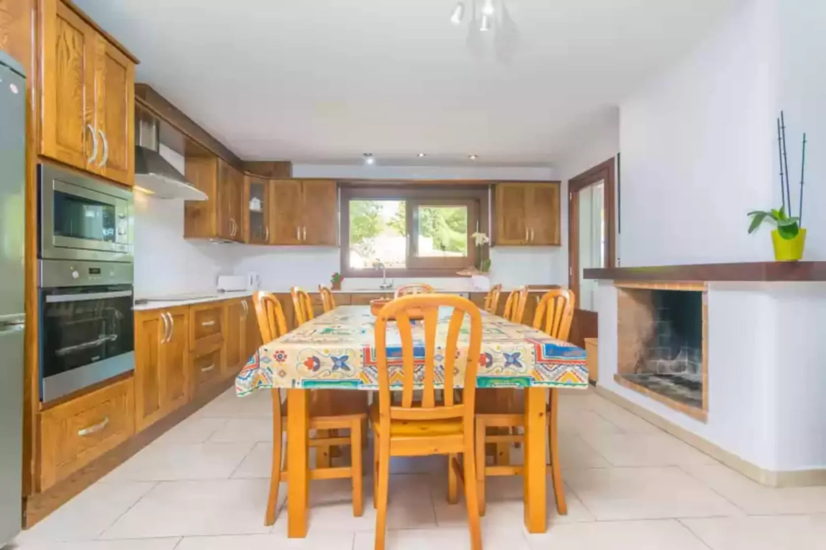 Ca N'estel-Dining room