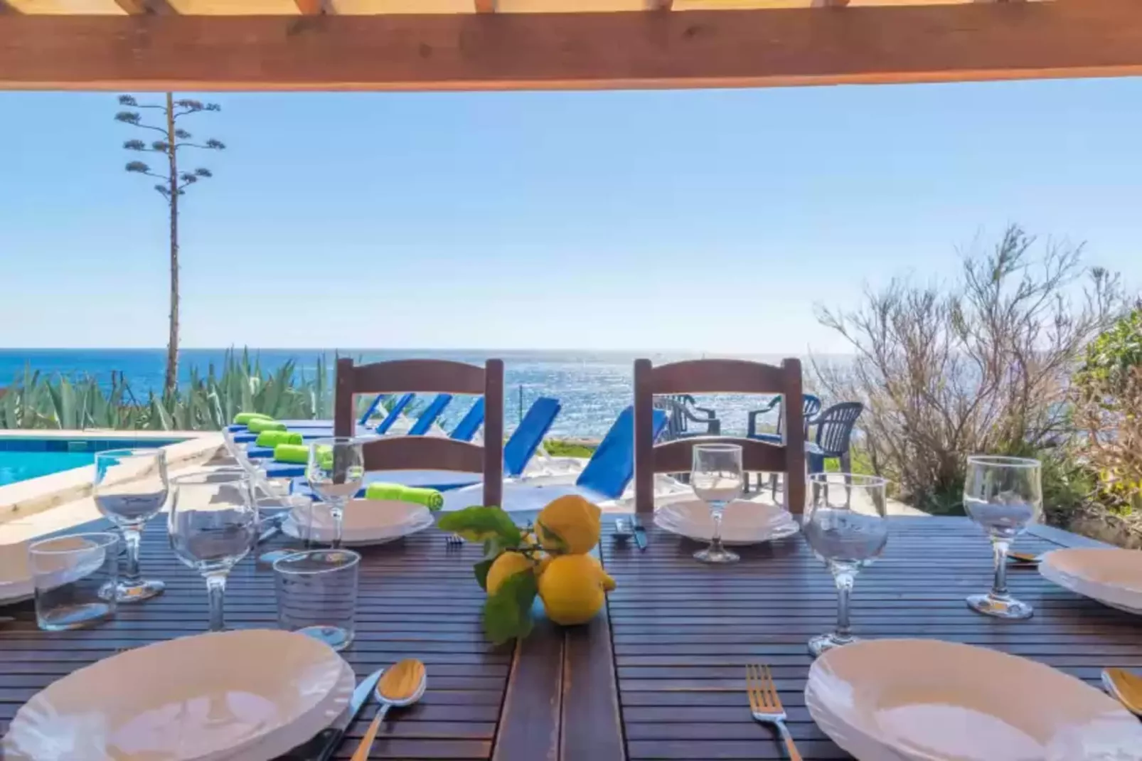Villa Sol Naixent-Terrassenbalkon