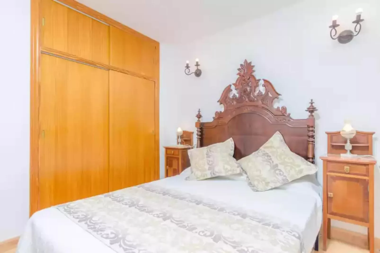Can Reure (can Paris)-Chambre