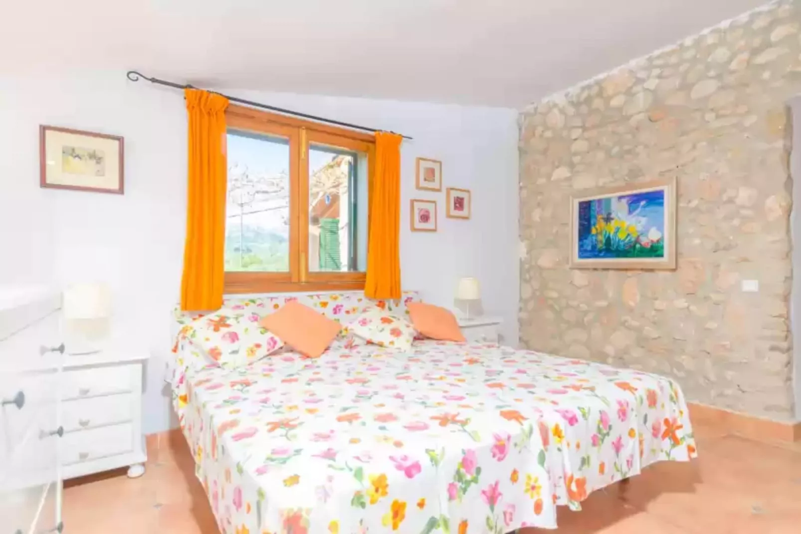 Can Reure (can Paris)-Chambre