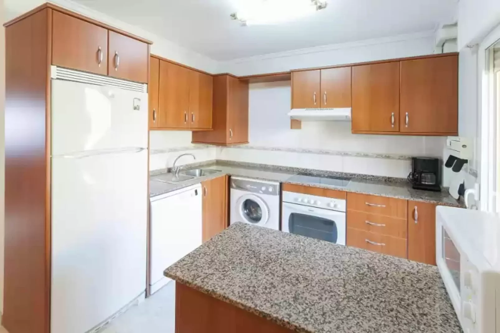 Cascades-Kitchen