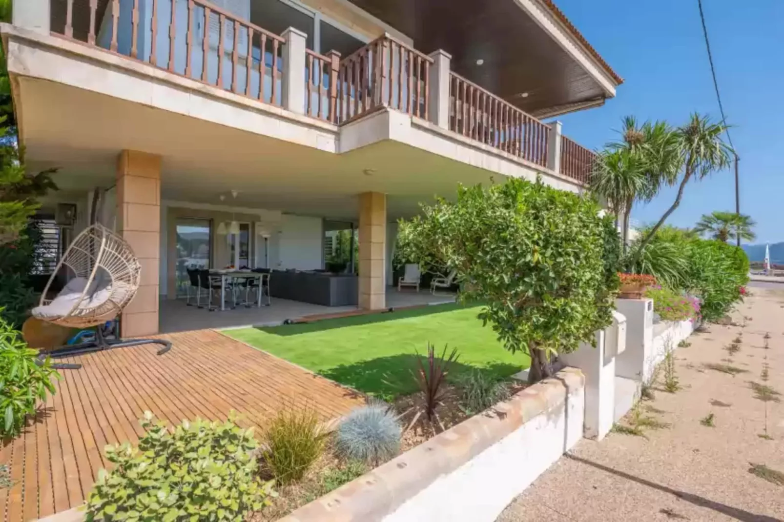 Tarida-Exterior summer
