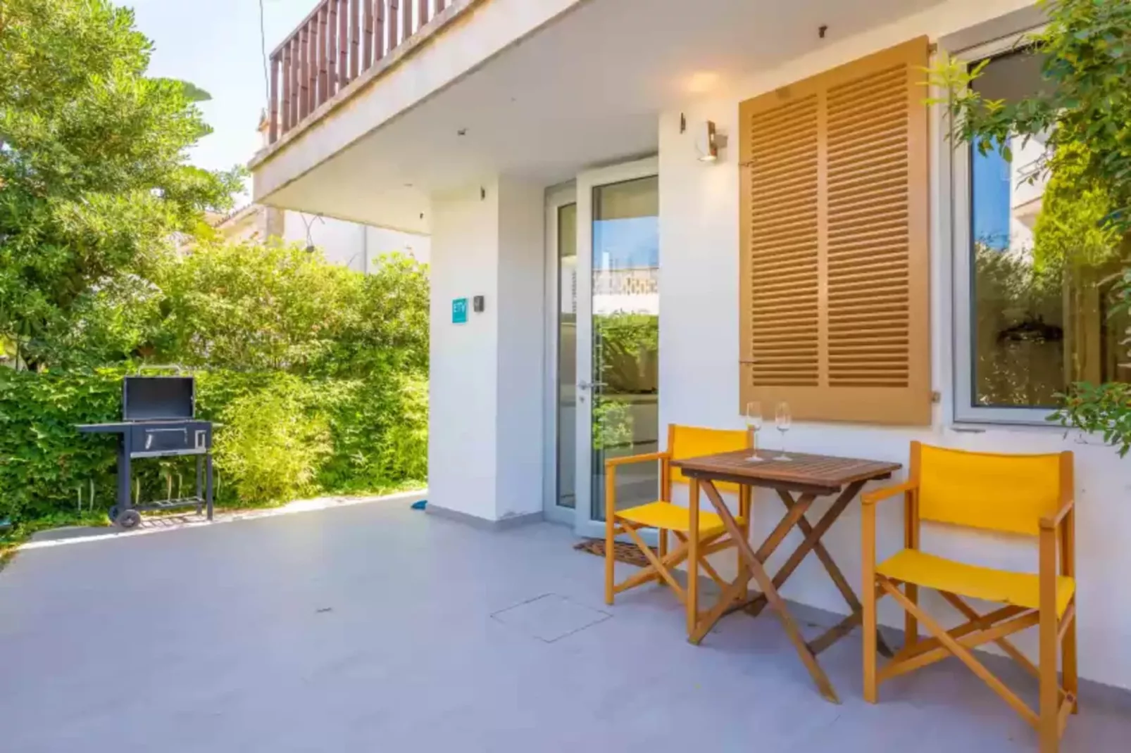 Tarida-Exterior summer