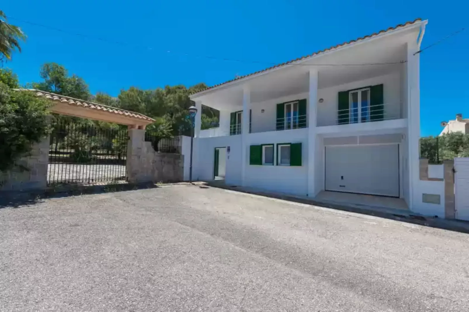 Can Roig (caldes)-Exterior summer