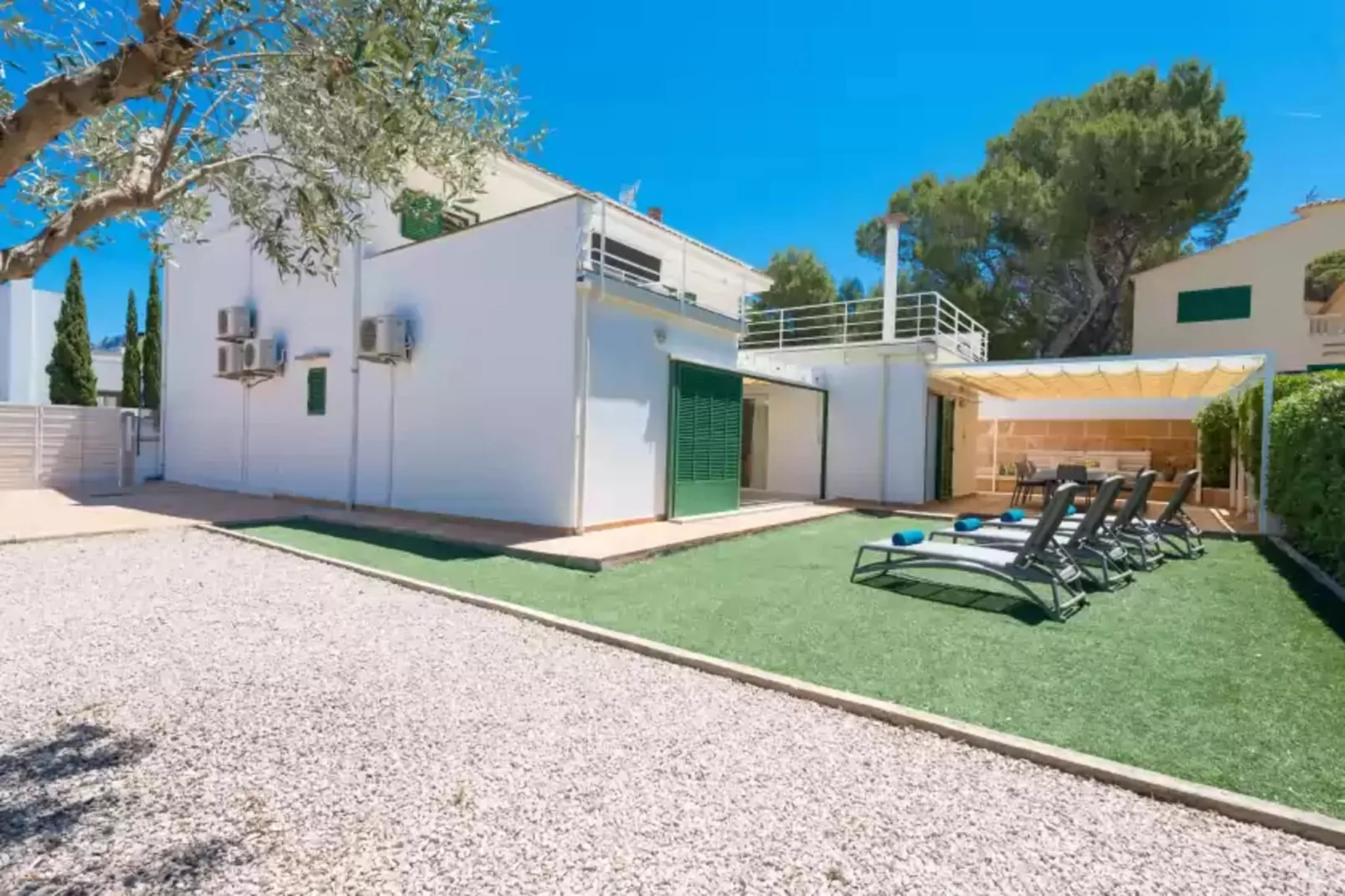 Can Roig (caldes)-Exterior summer