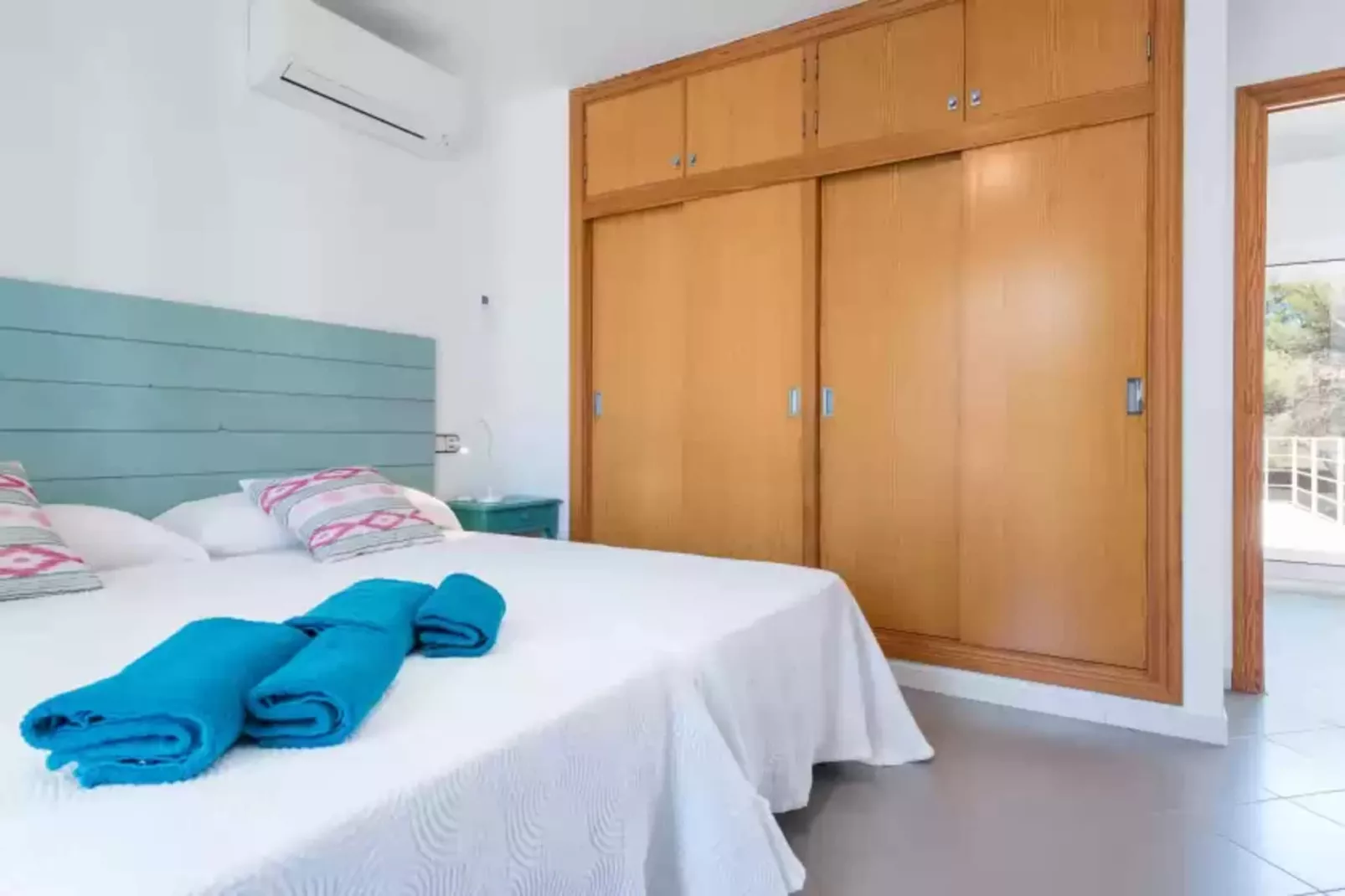 Can Roig (caldes)-Bedroom