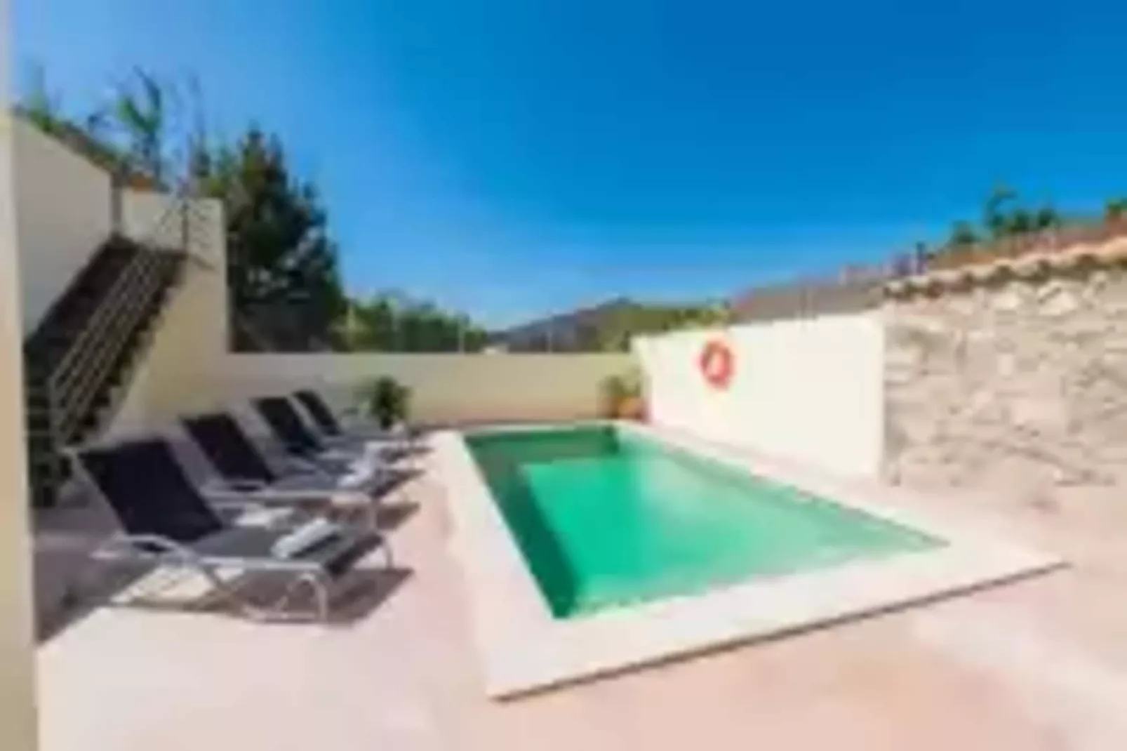 Pegaso-Pool