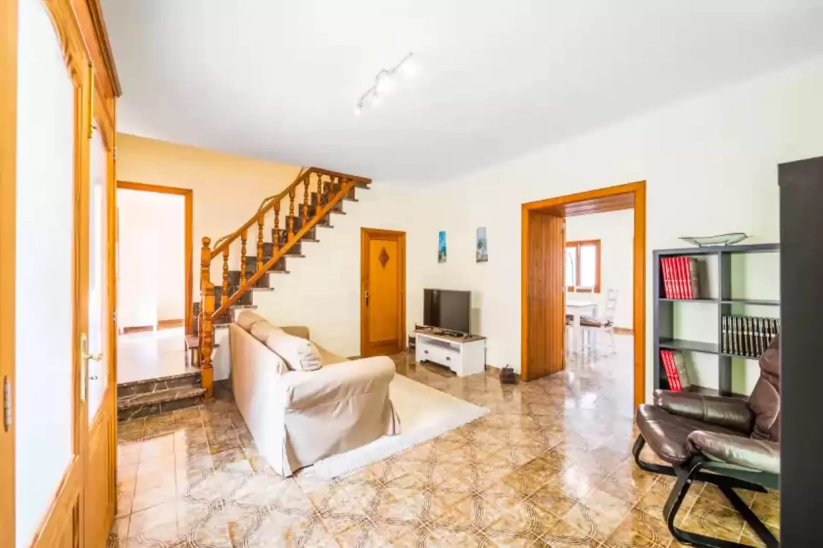 Pegaso-Living room