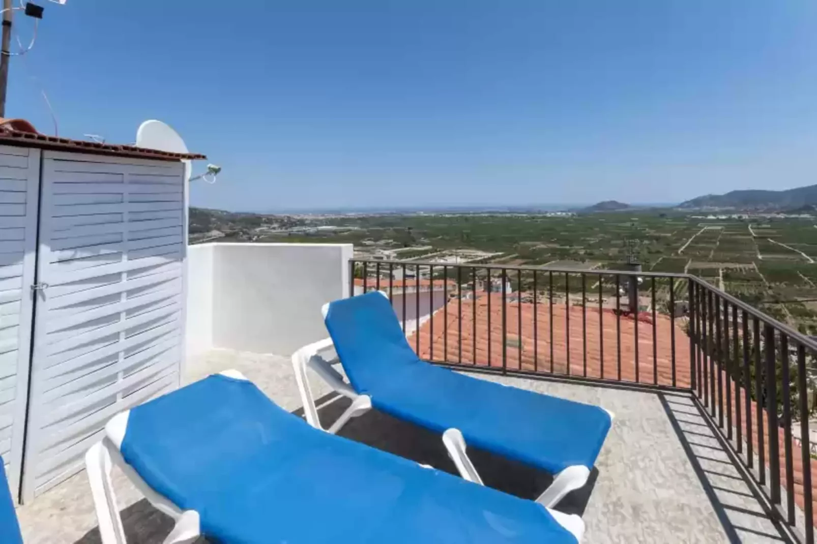 Llumicel-Terrace balcony