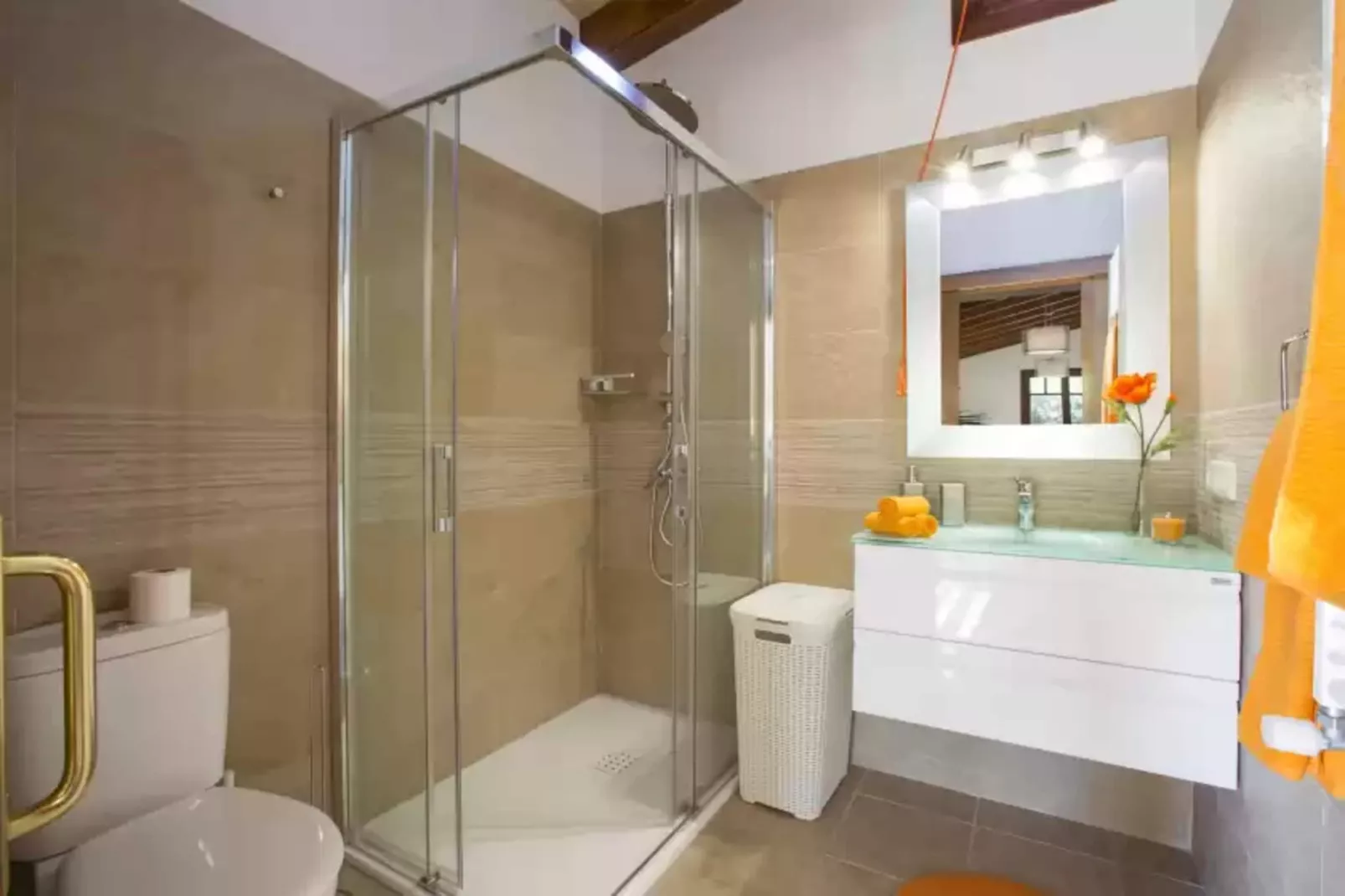 Shostalet-Bathroom