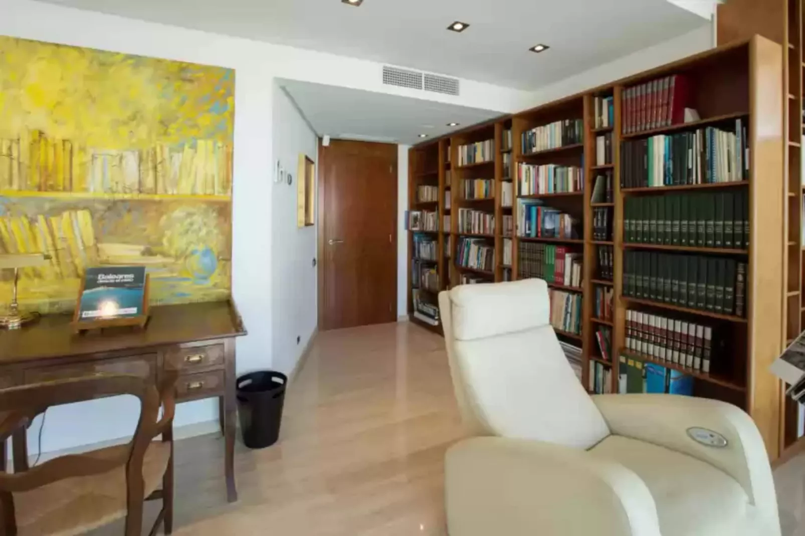 Villa Agusmar-Living room