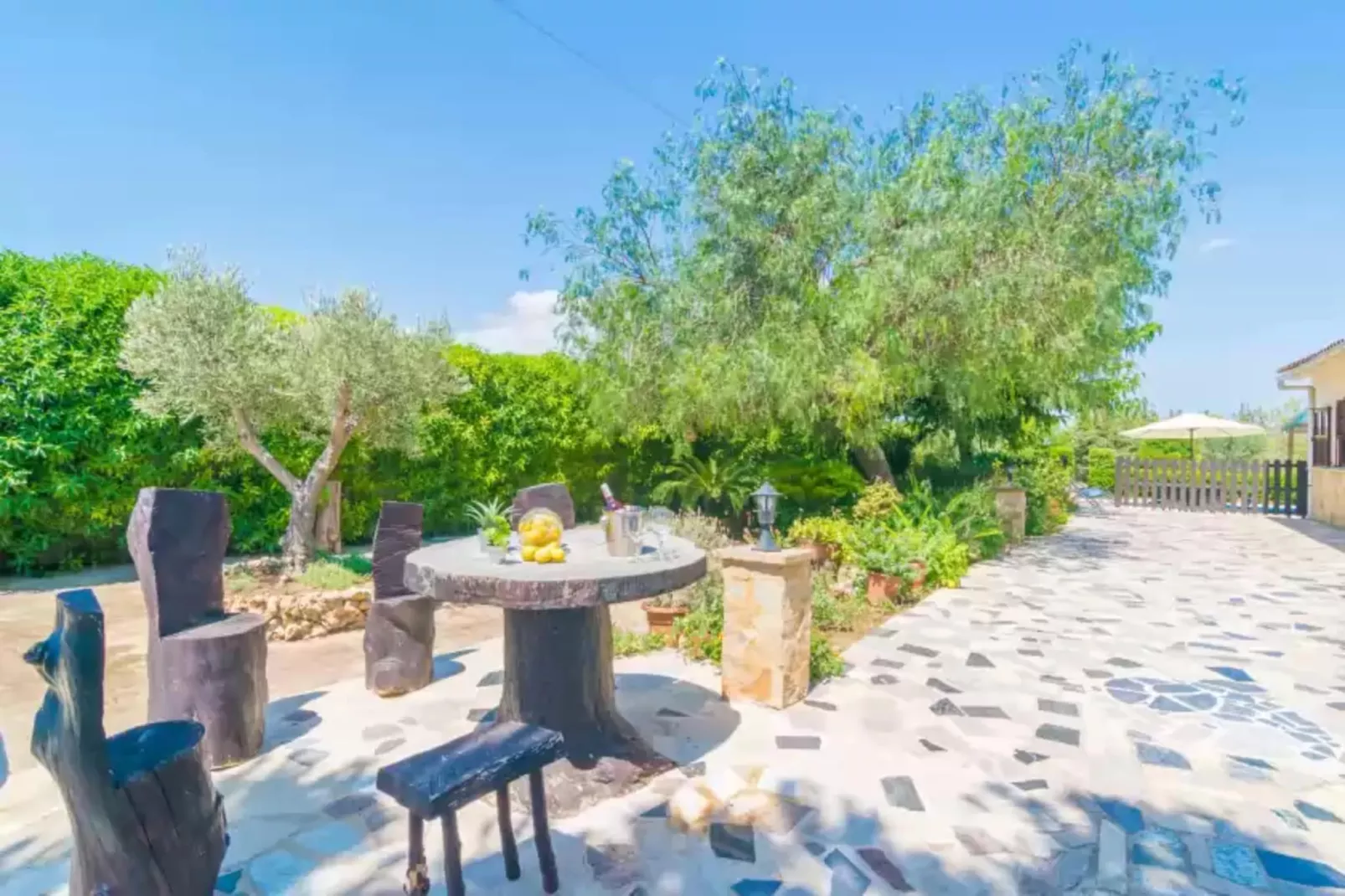 Villa Fernando-Terrace balcony