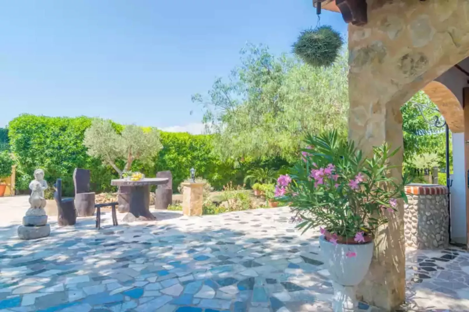 Villa Fernando-Terrace balcony