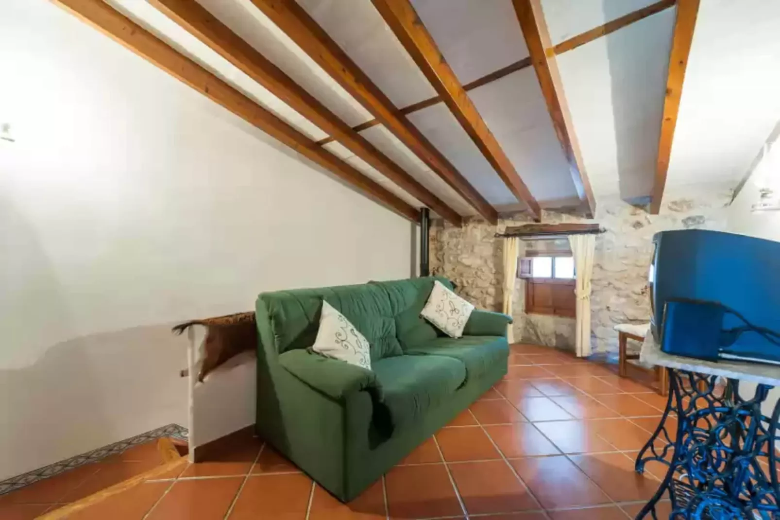 Es Raco-Living room