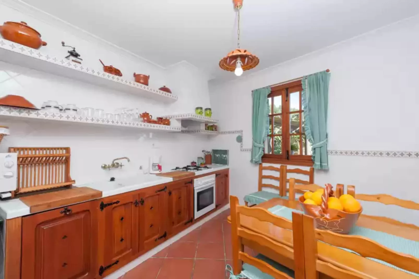 Es Raco-Kitchen