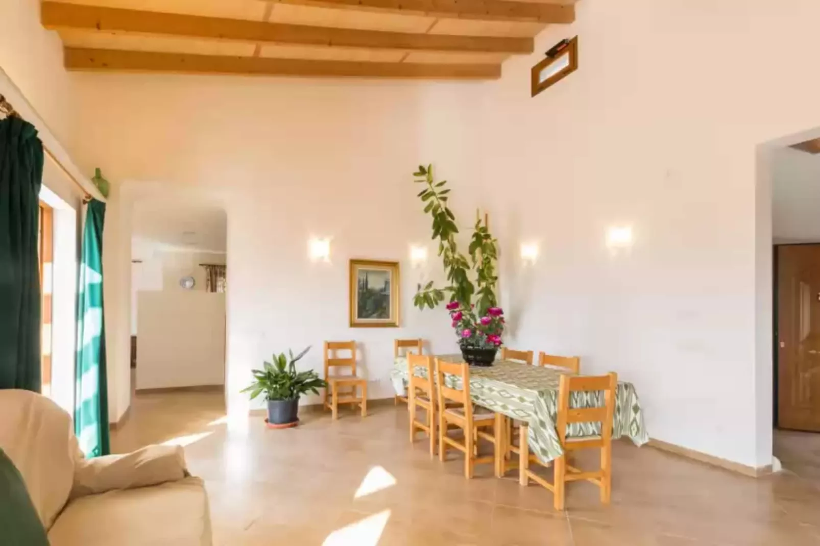 Son Morey-Dining room