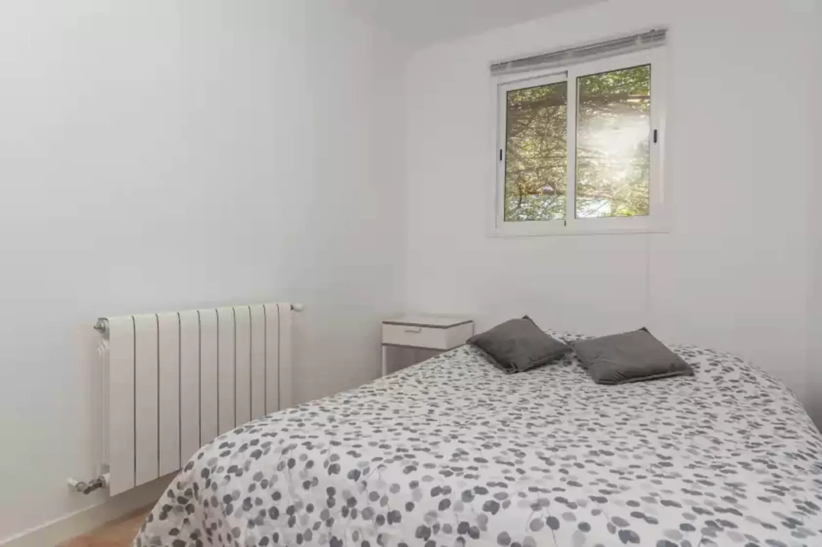 Son Blau-Bedroom