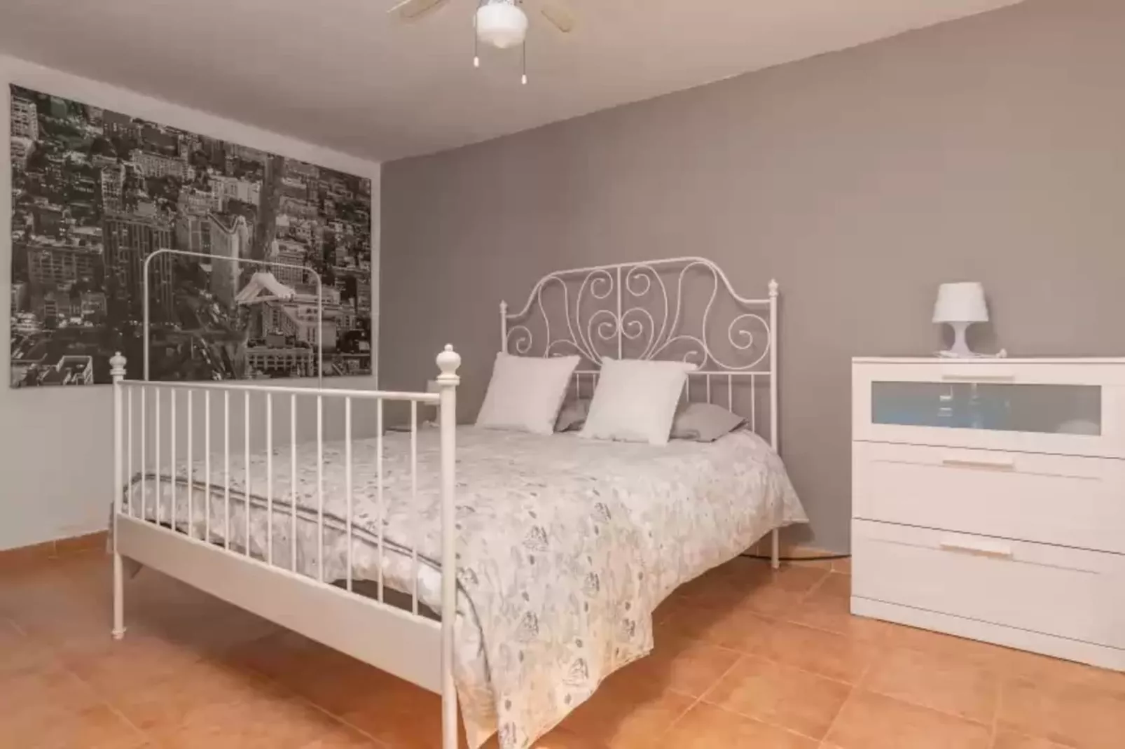 Son Blau-Bedroom