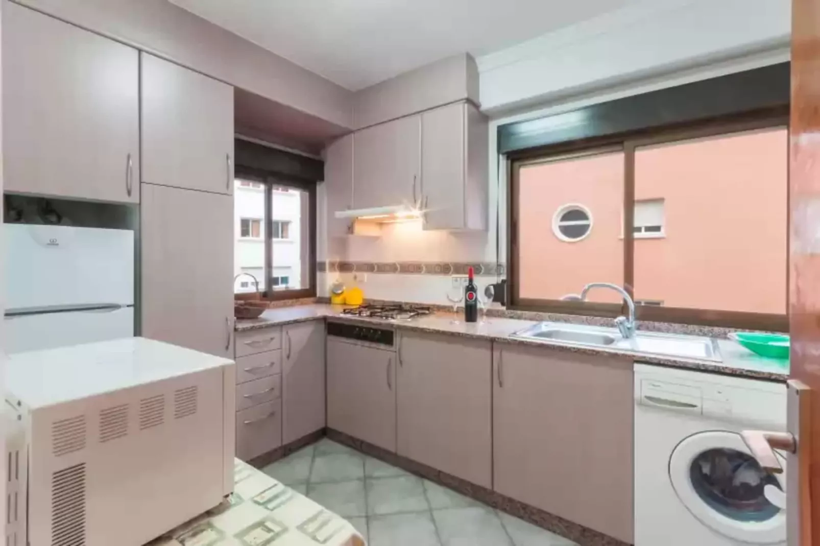 Sirena-Kitchen