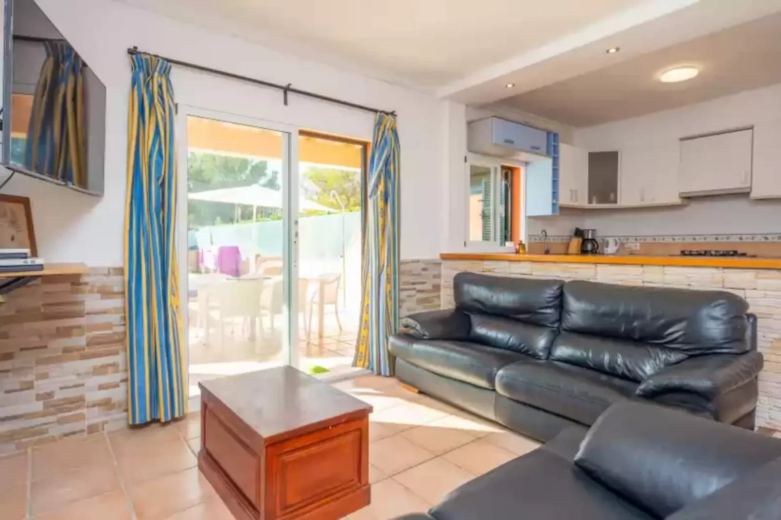 Casa Marcos-Living room