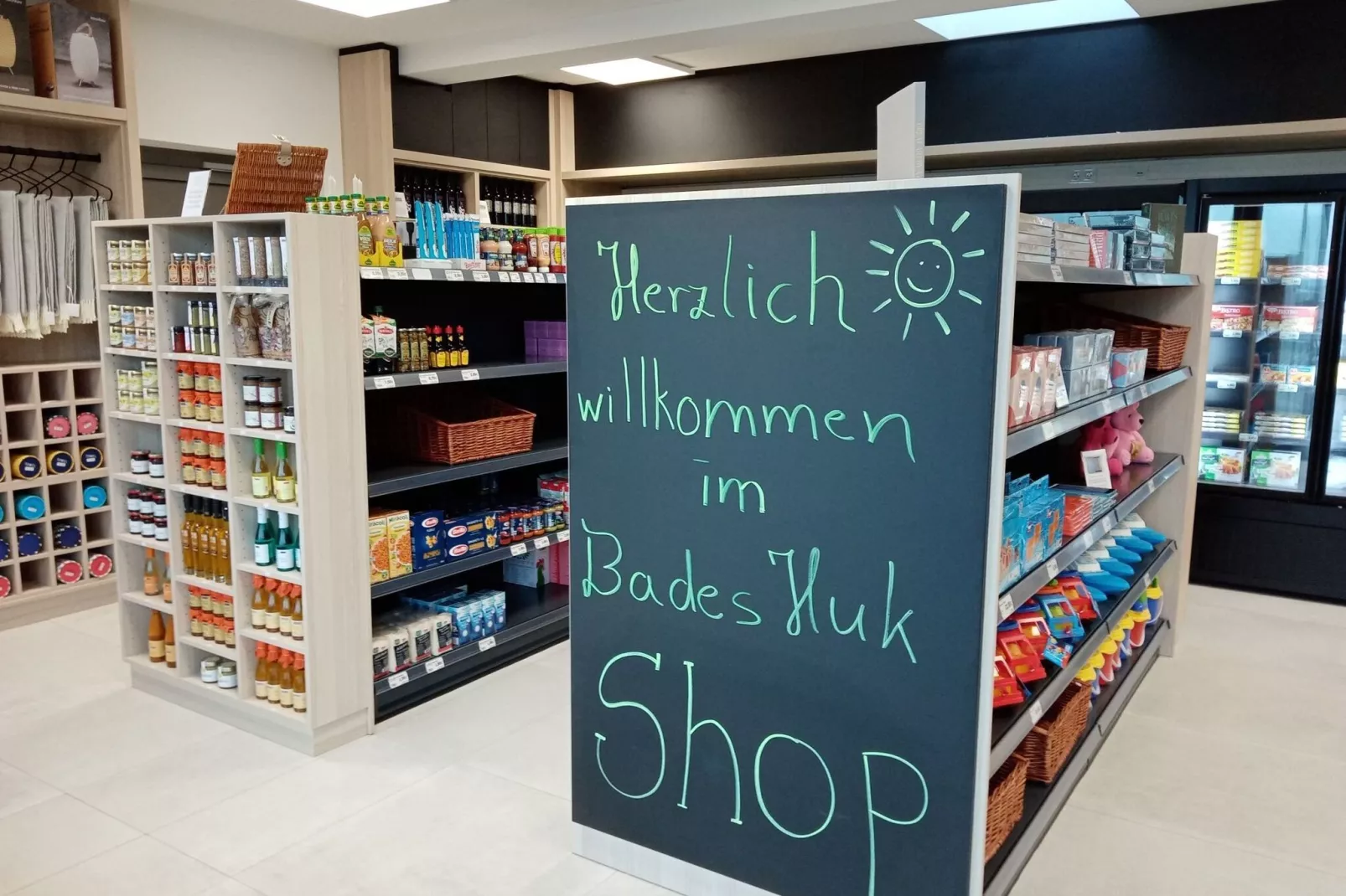 Bades Huk Hohenkirchen-1 Schlafzimmer-Parkeinrichtungen
