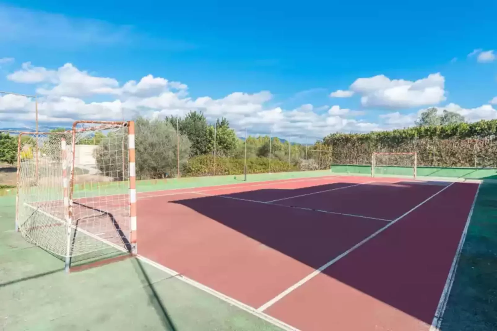 Can MarÇal-Facilities