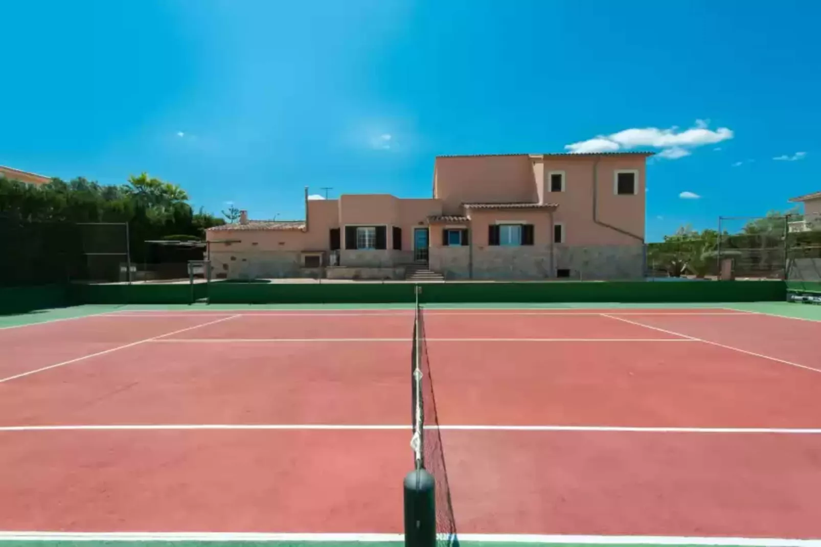 Can MarÇal-Facilities