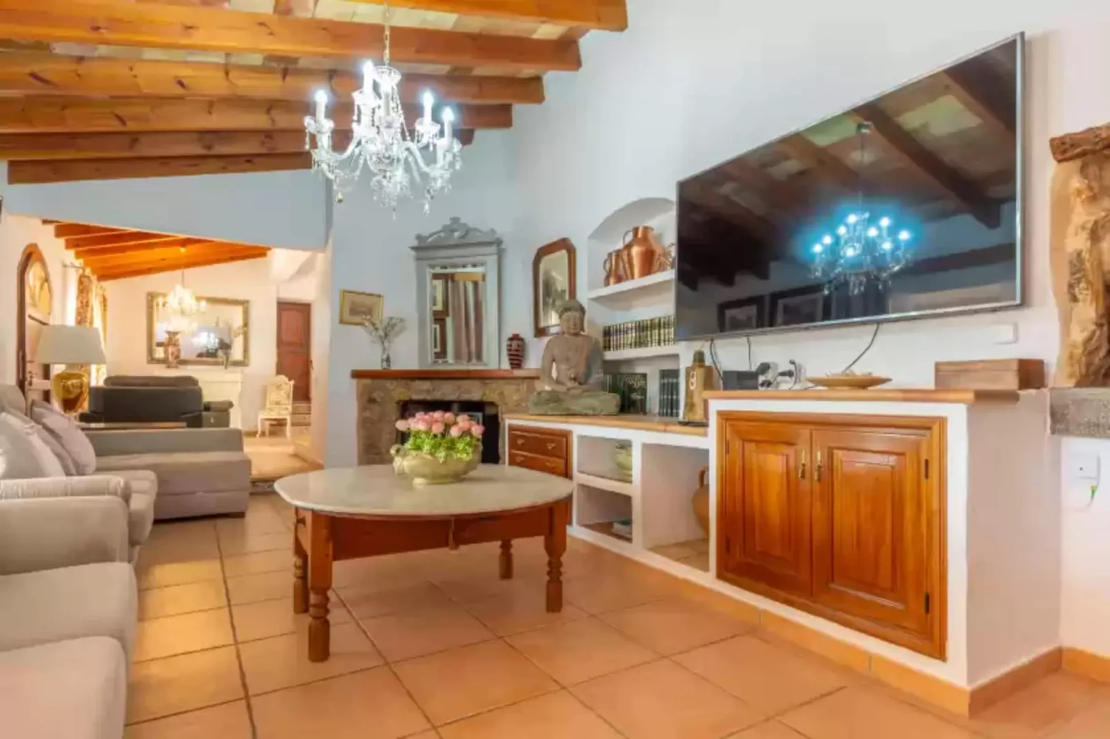 Son Orlandis-Living room