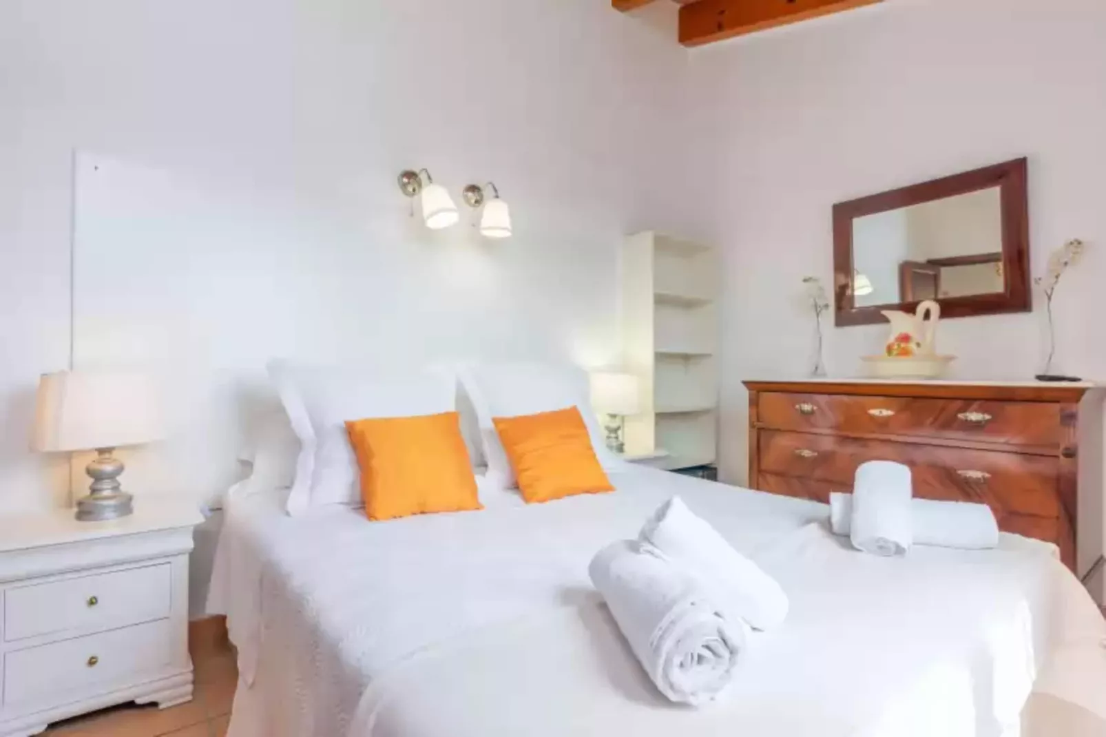 Son Orlandis-Bedroom