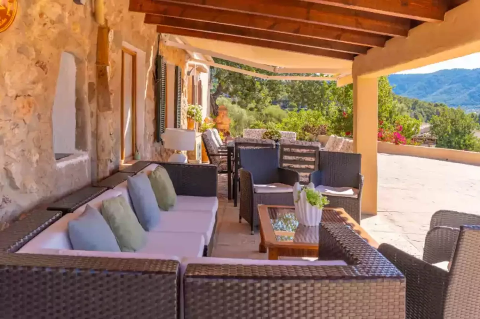 Son Orlandis-Terrace balcony