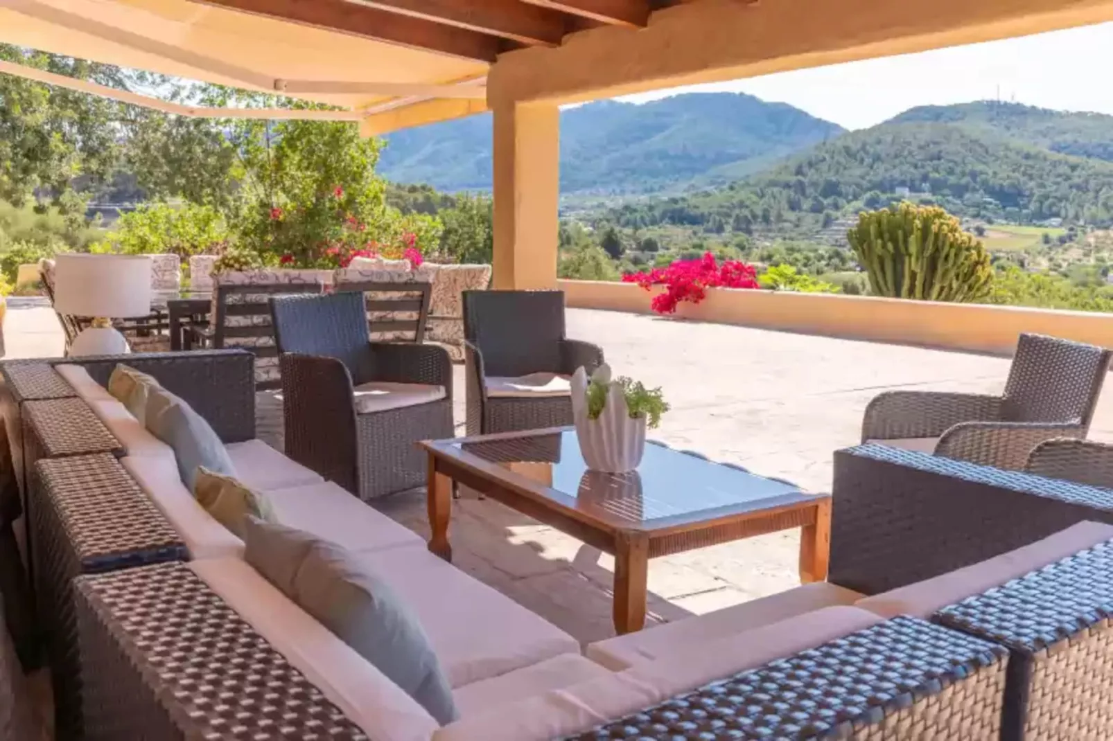 Son Orlandis-Terrace balcony