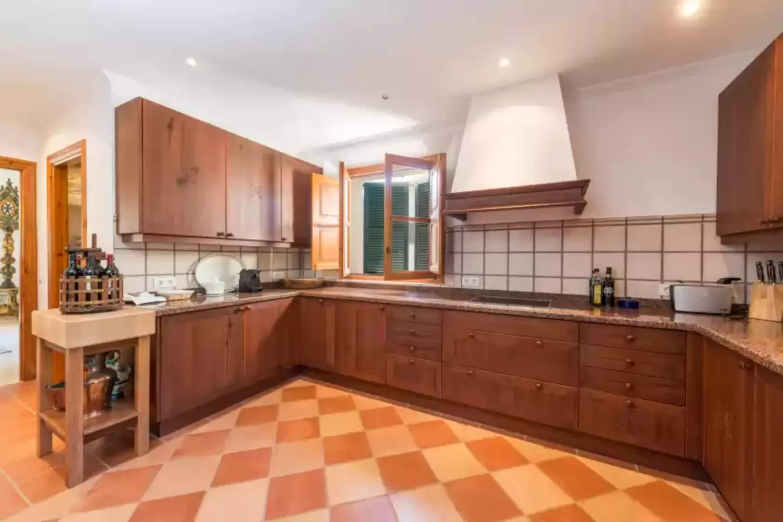 Circe-Kitchen