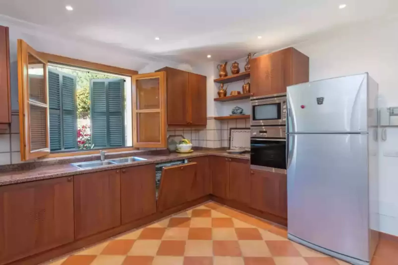 Circe-Kitchen