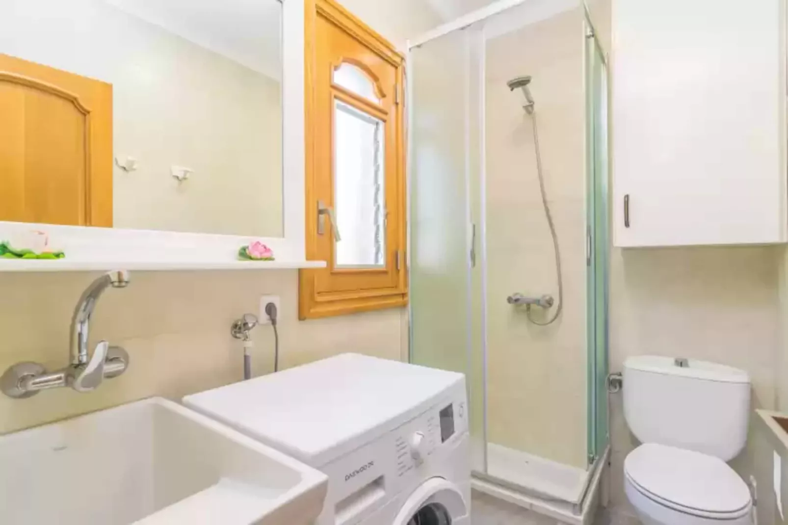 Villa Isabel-Bathroom