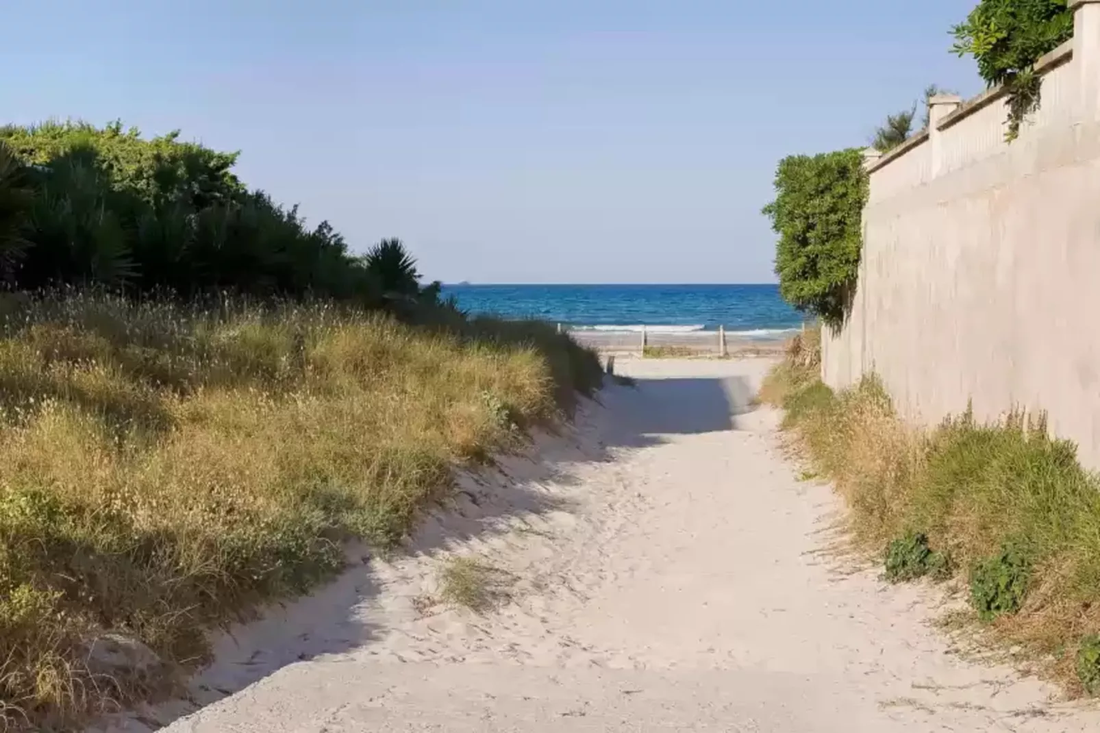 Villa Isabel-Areas summer 1km