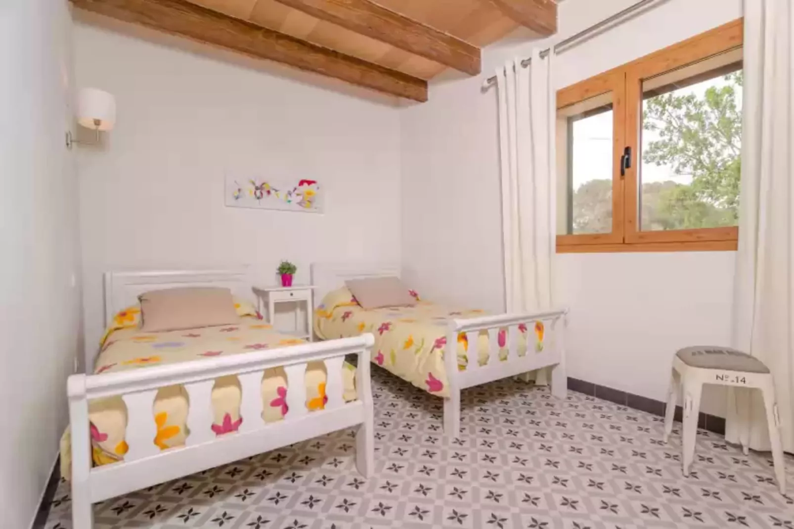 Can Xesquet (pleta Morell)-Bedroom