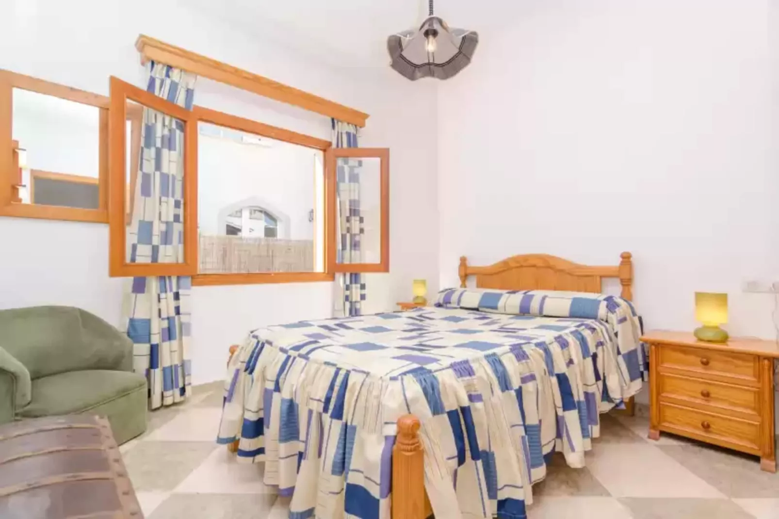 Es Port-Bedroom